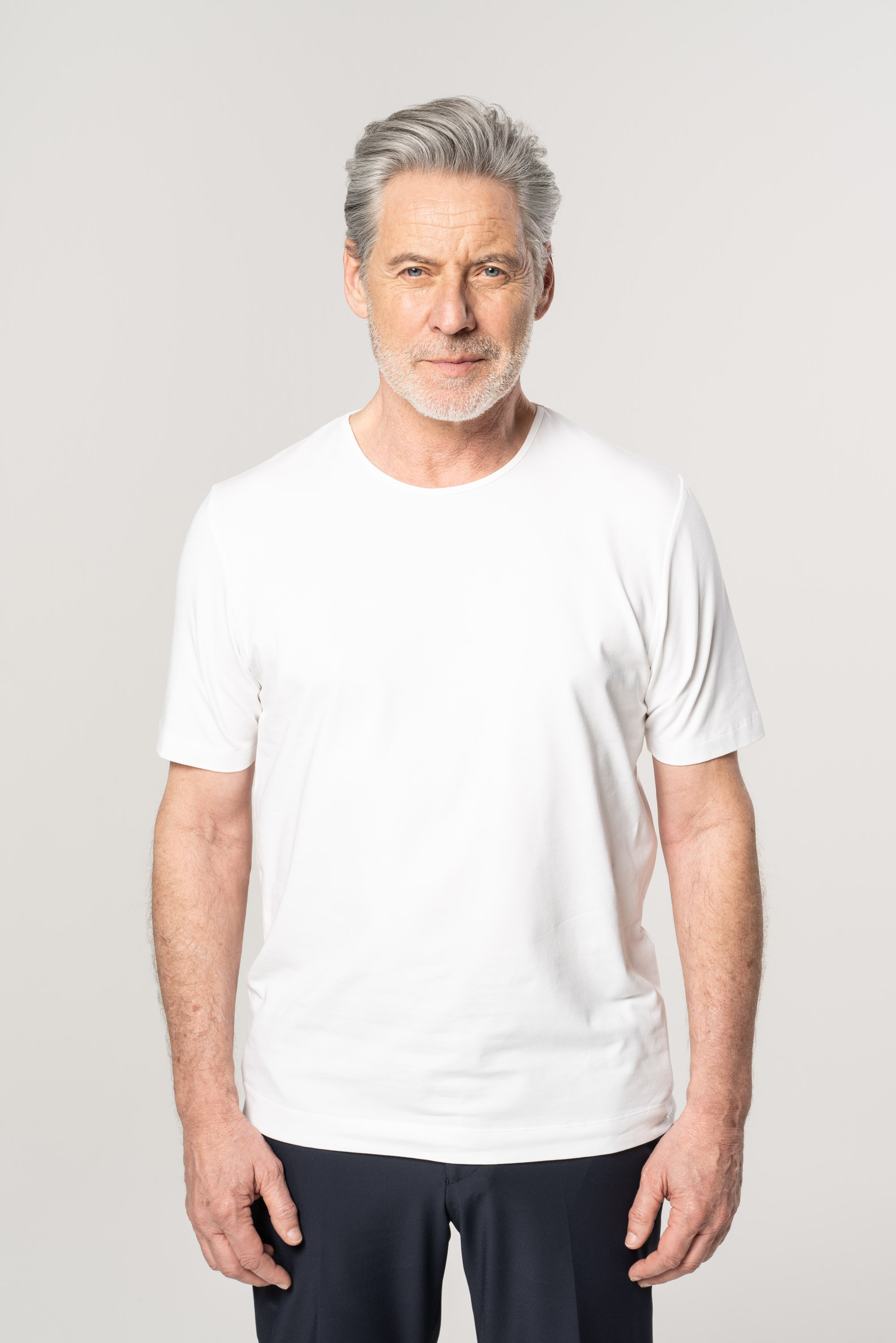 RON 21 1 (WEISS)