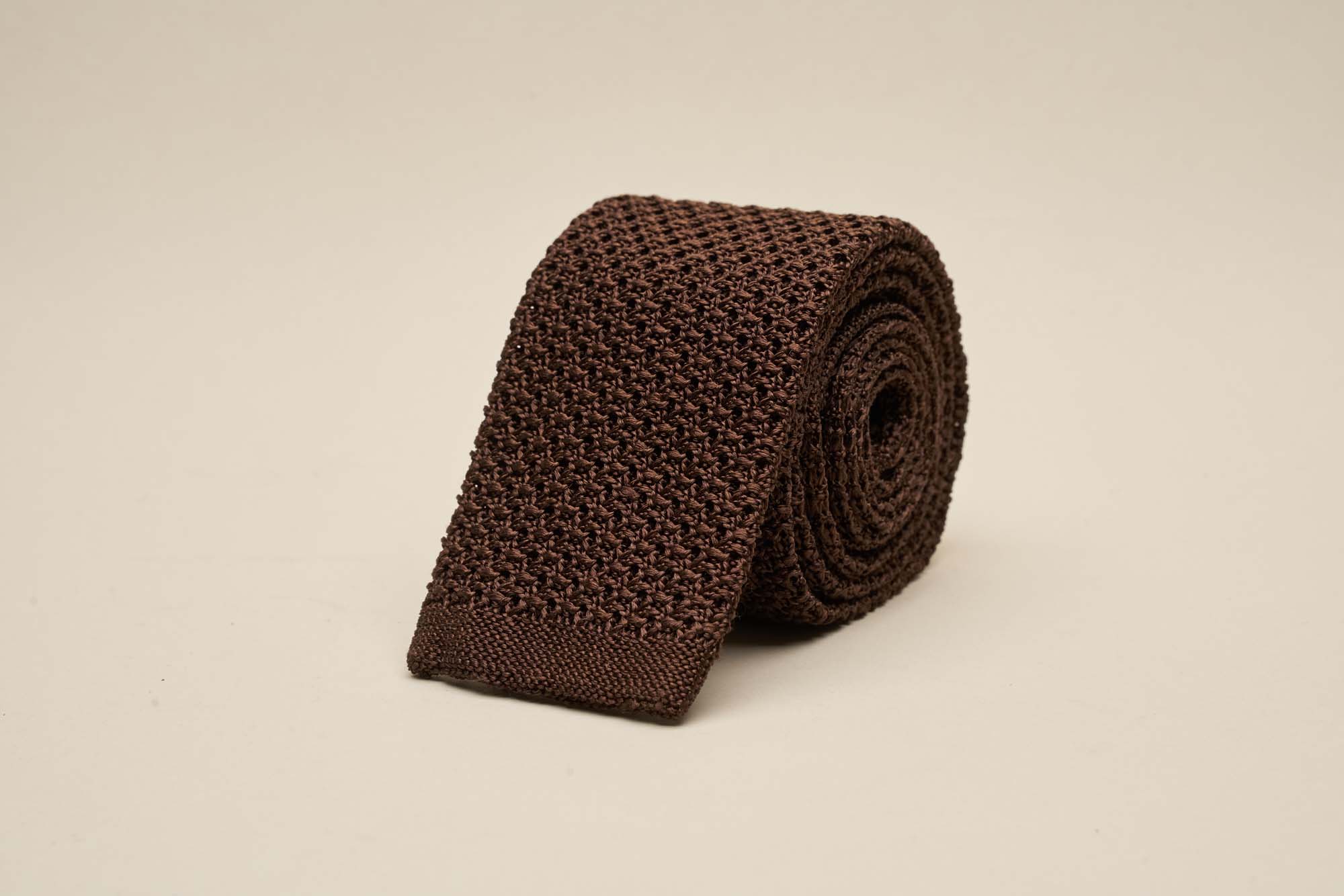 KNIT KN08