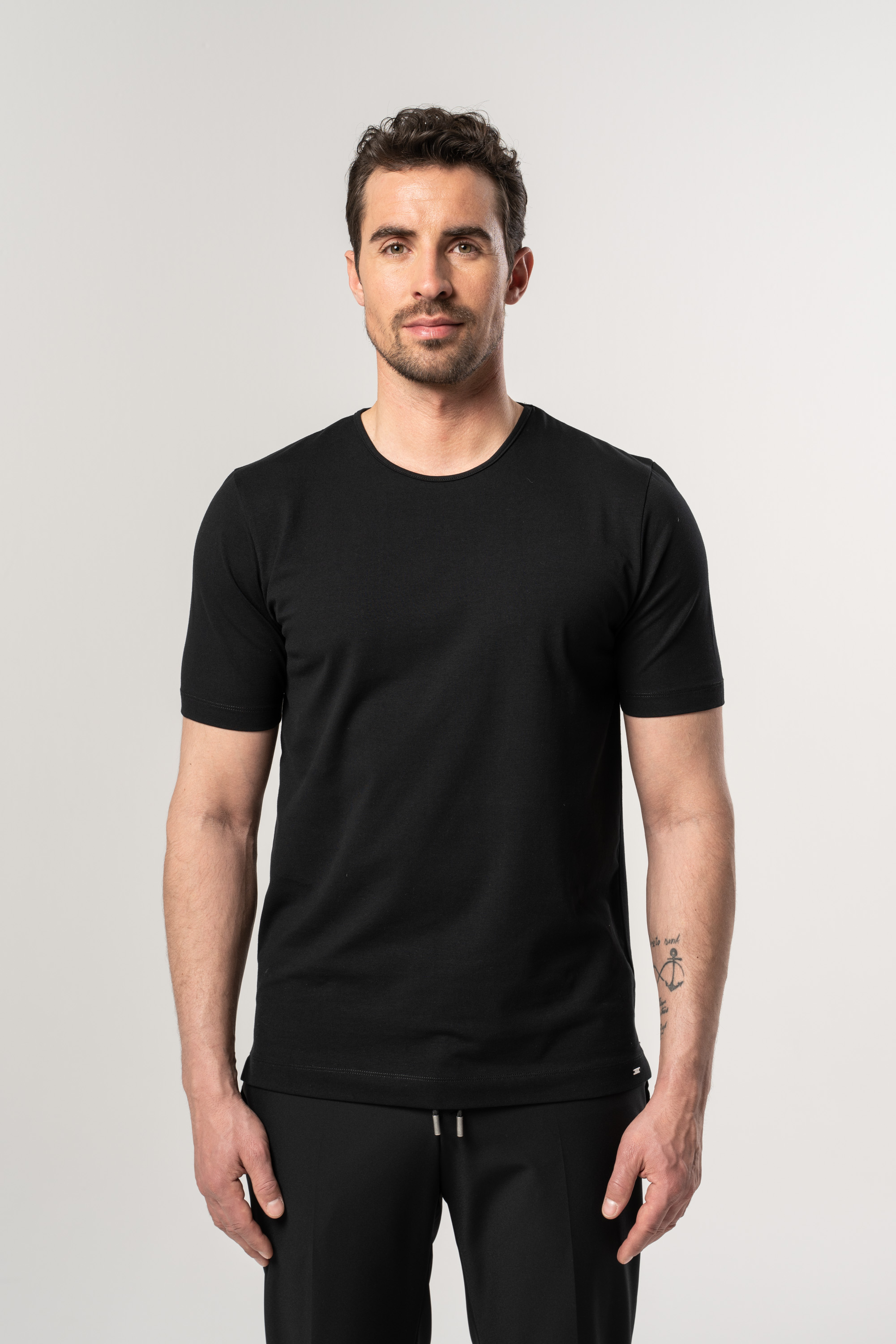 RON 21 1 (SCHWARZ)