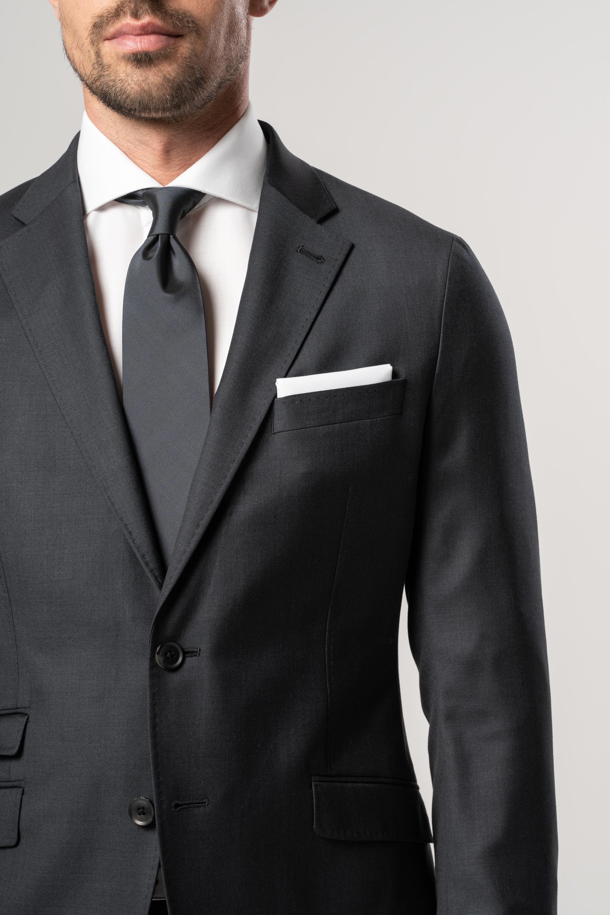 B Larus Mix Wolle Cashmere Black