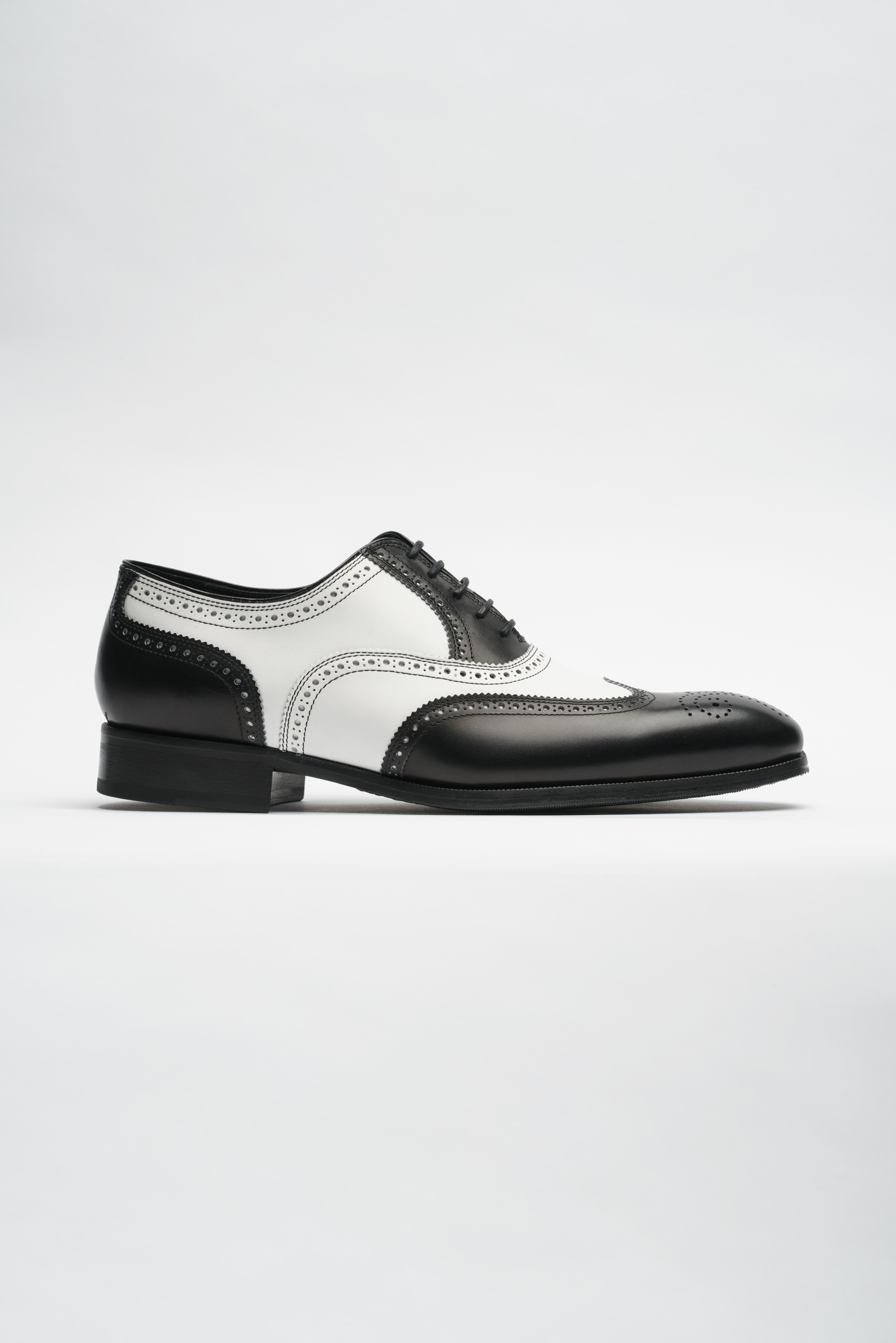 Capone 22 2 Schwarz Weiss