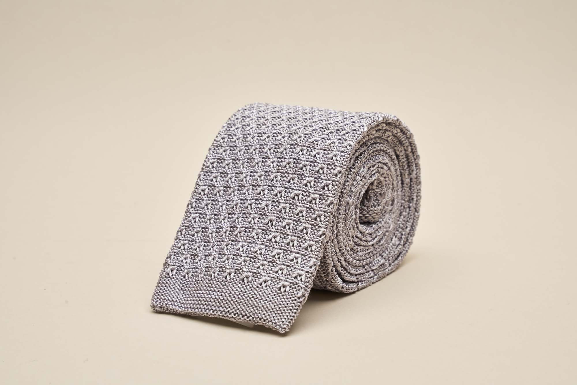 KNIT KN08