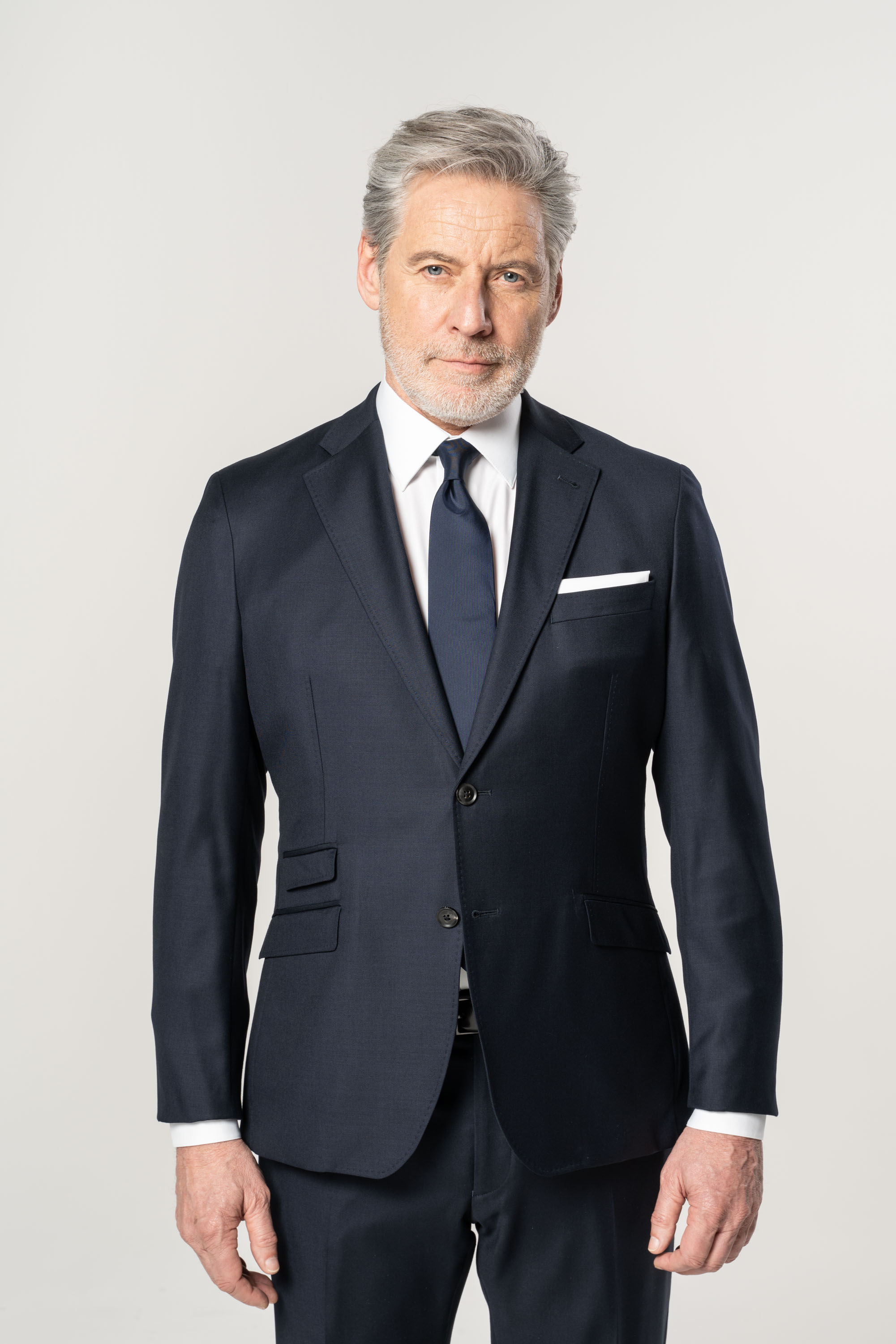 B Larus Mix Wolle Cashmere Navy