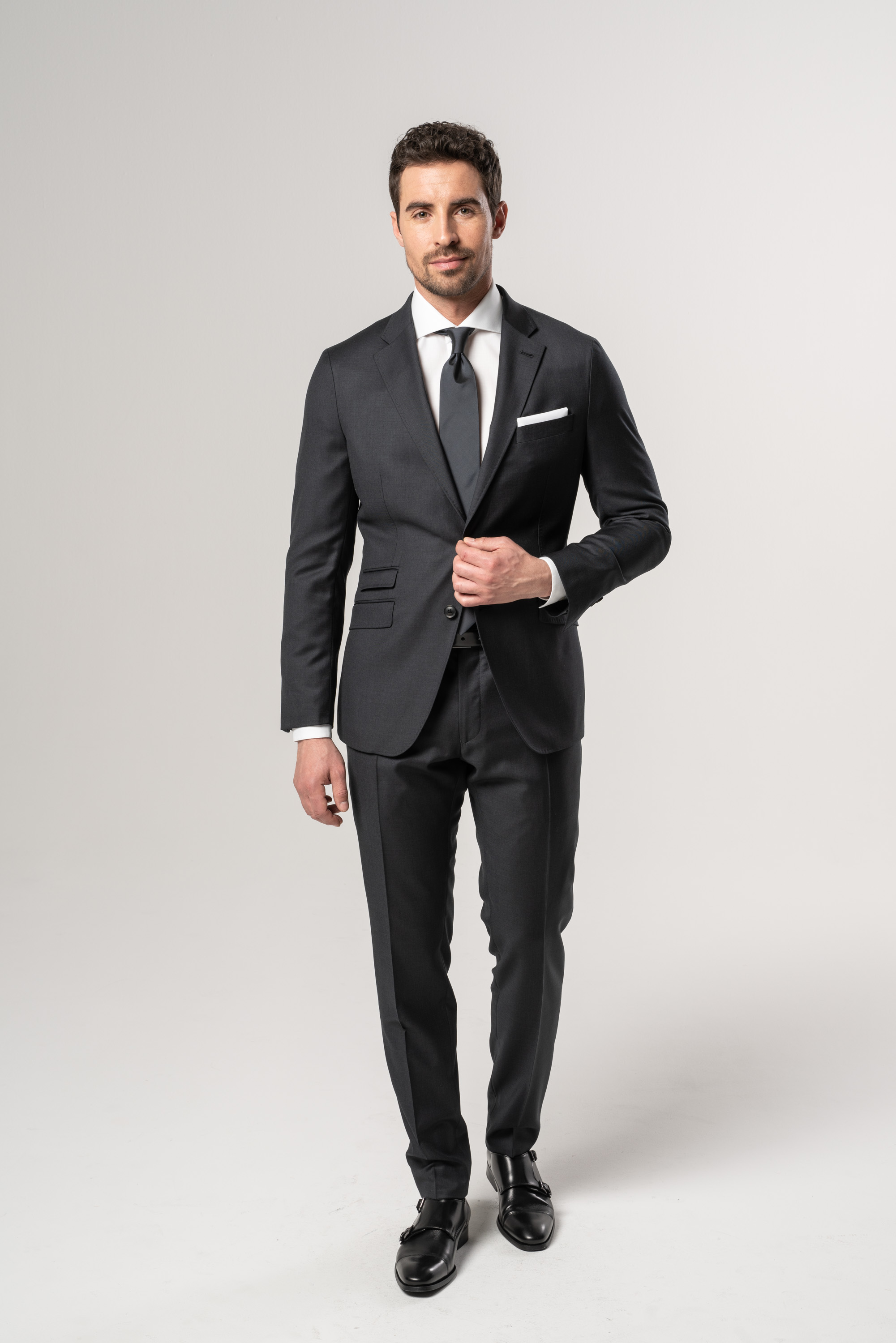 B Larus Mix Wolle Cashmere Black