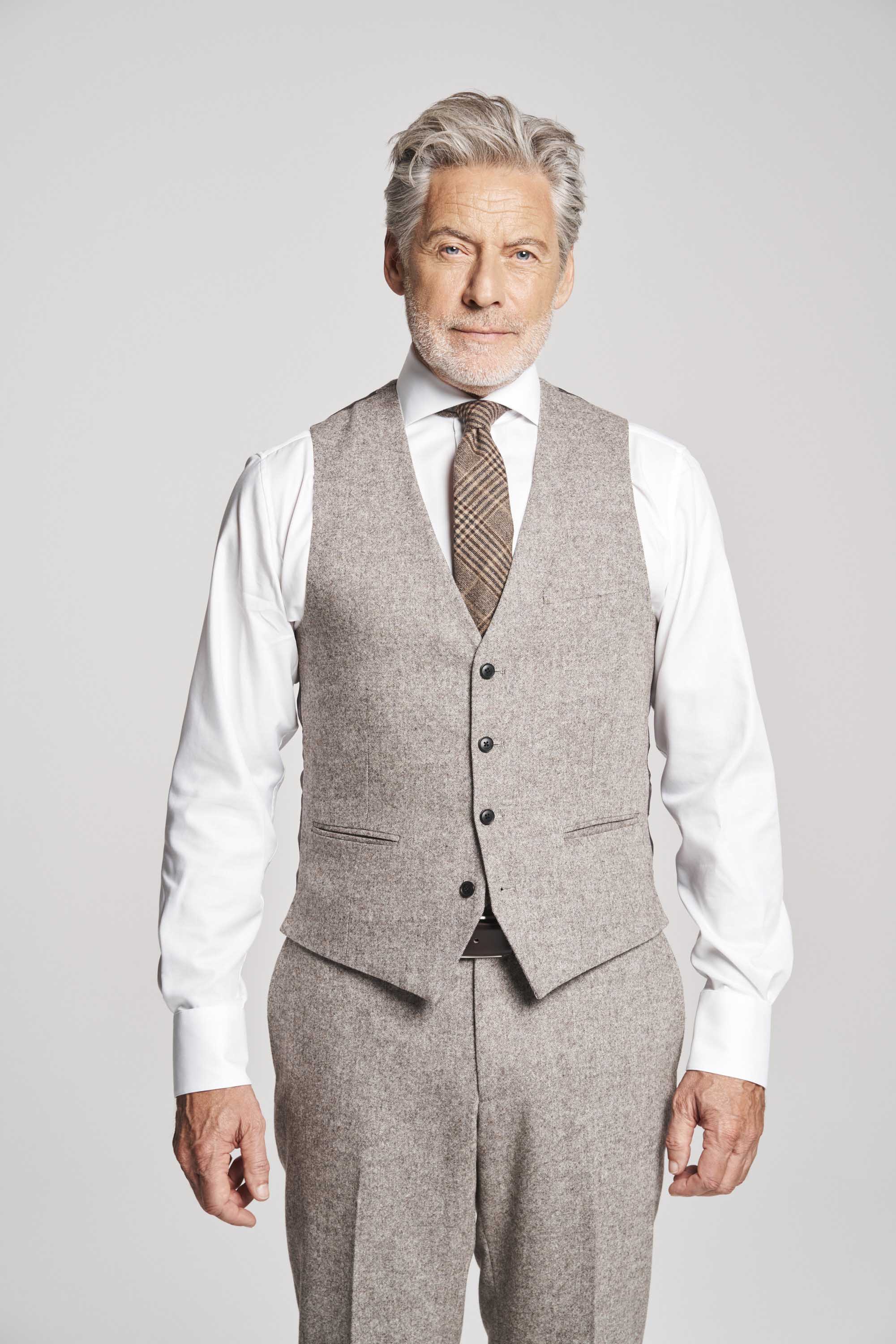 Larus Mix Suit 22 2 1 Braun