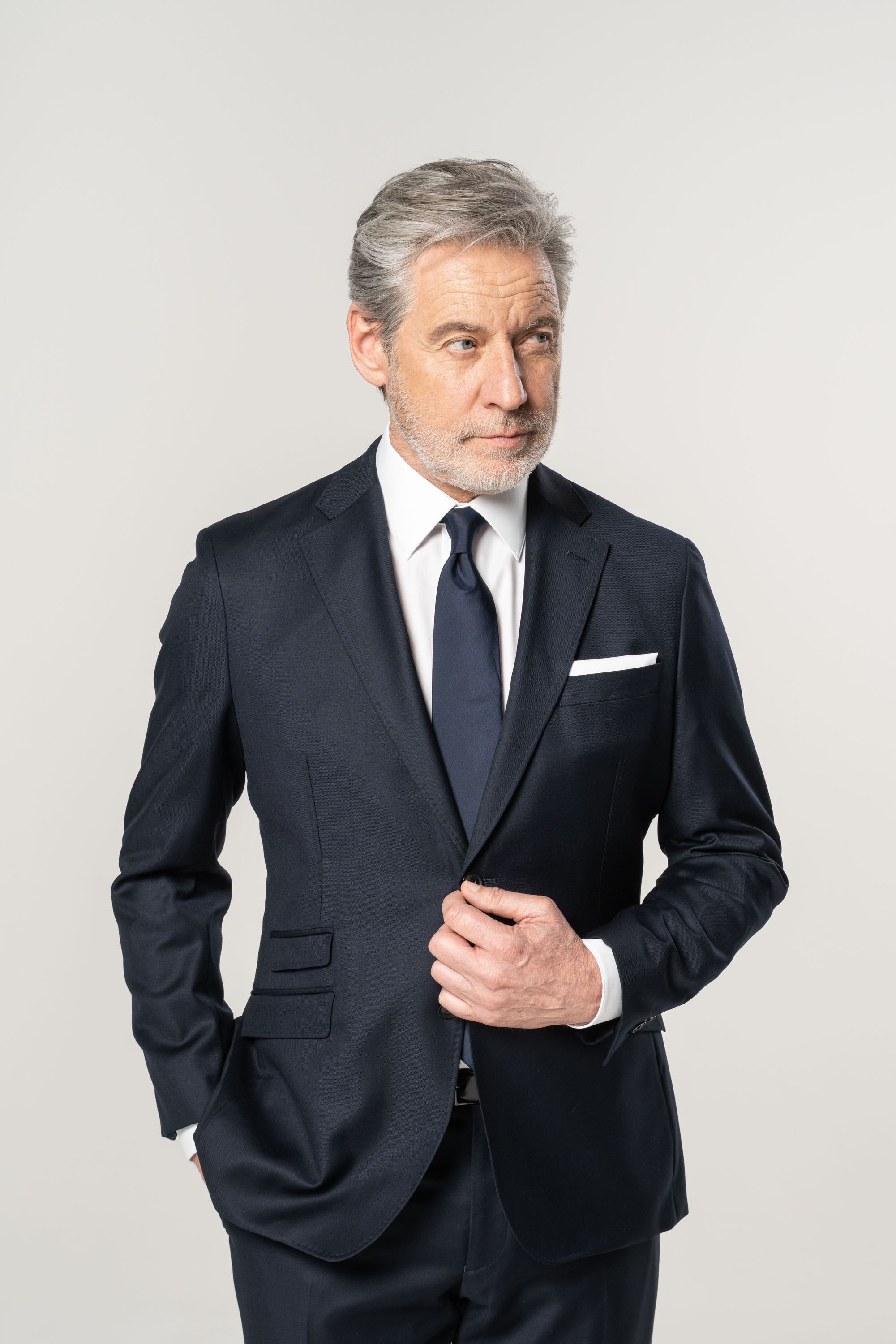 B Larus Mix Wolle Cashmere Navy